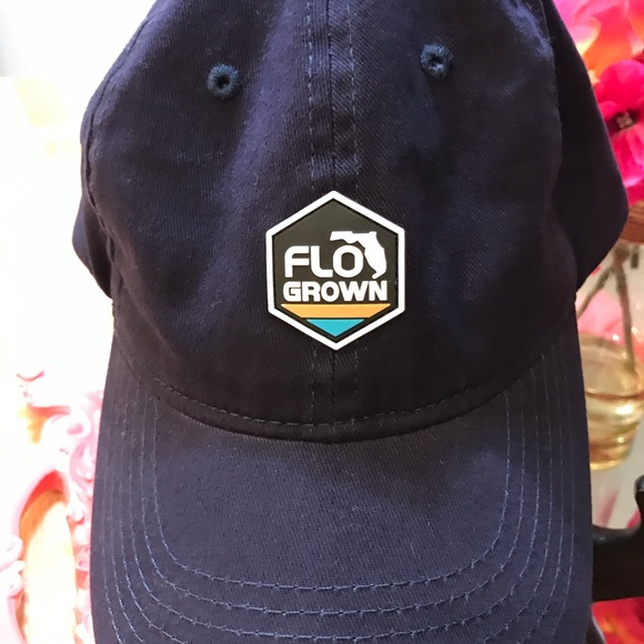 ๐Flo Grown Men's Hat-NWT - Picture 2 of 14